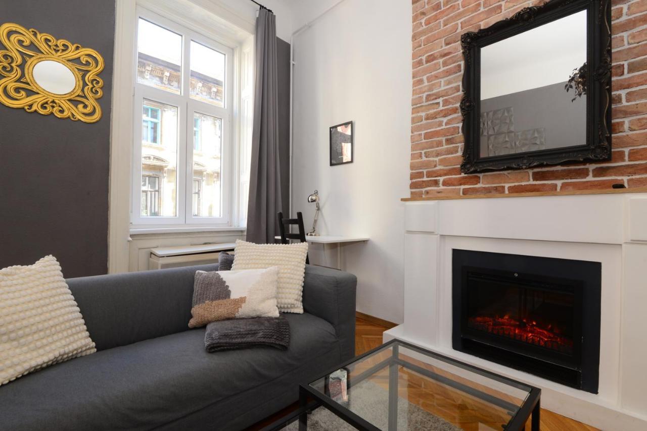 Your Place Apartman Budapest Eksteriør billede