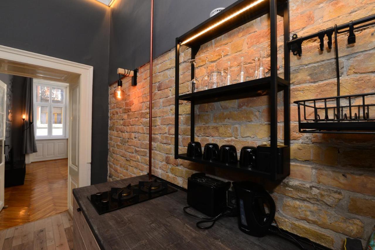 Your Place Apartman Budapest Eksteriør billede